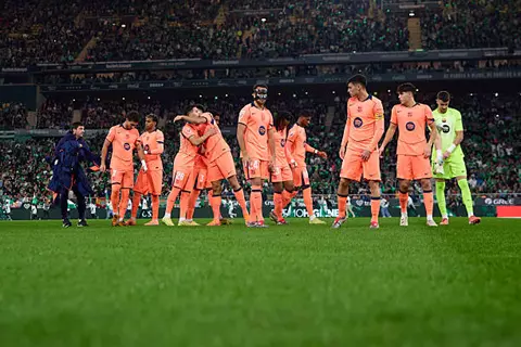 حققه أمام ريال بيتيس.. برشلونة يصل إلى الفوز رقم 1800 بالدوري الإسباني